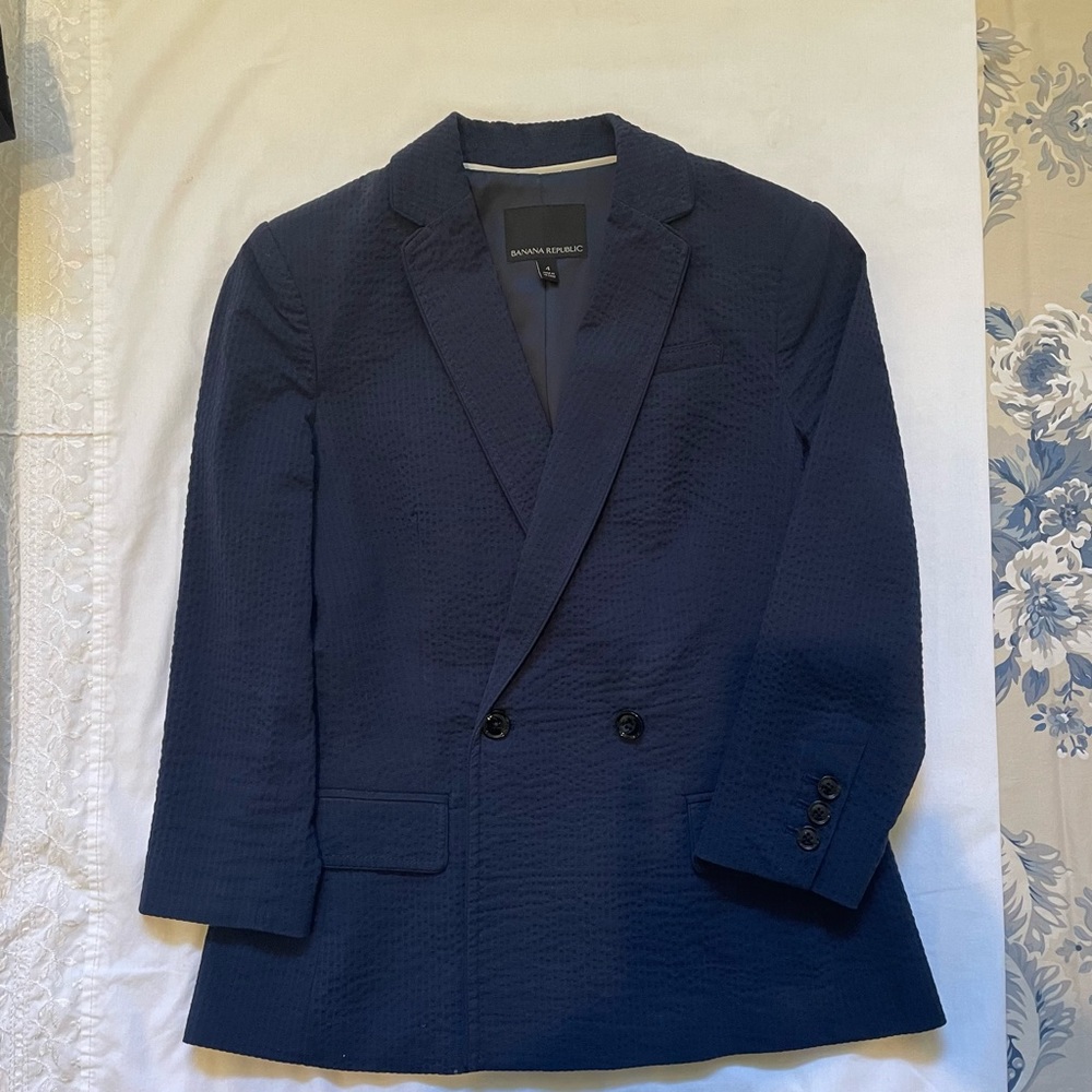 Banana Republic Navy Seersucker Blazer, Size 4